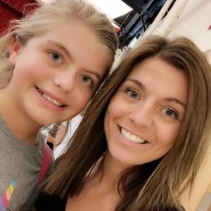 Meet your Posher, Casey